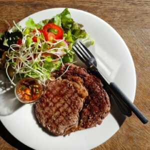 คาเฟ่สุพรรณบุรี-อำเภอเมือง-เติมกาแฟ