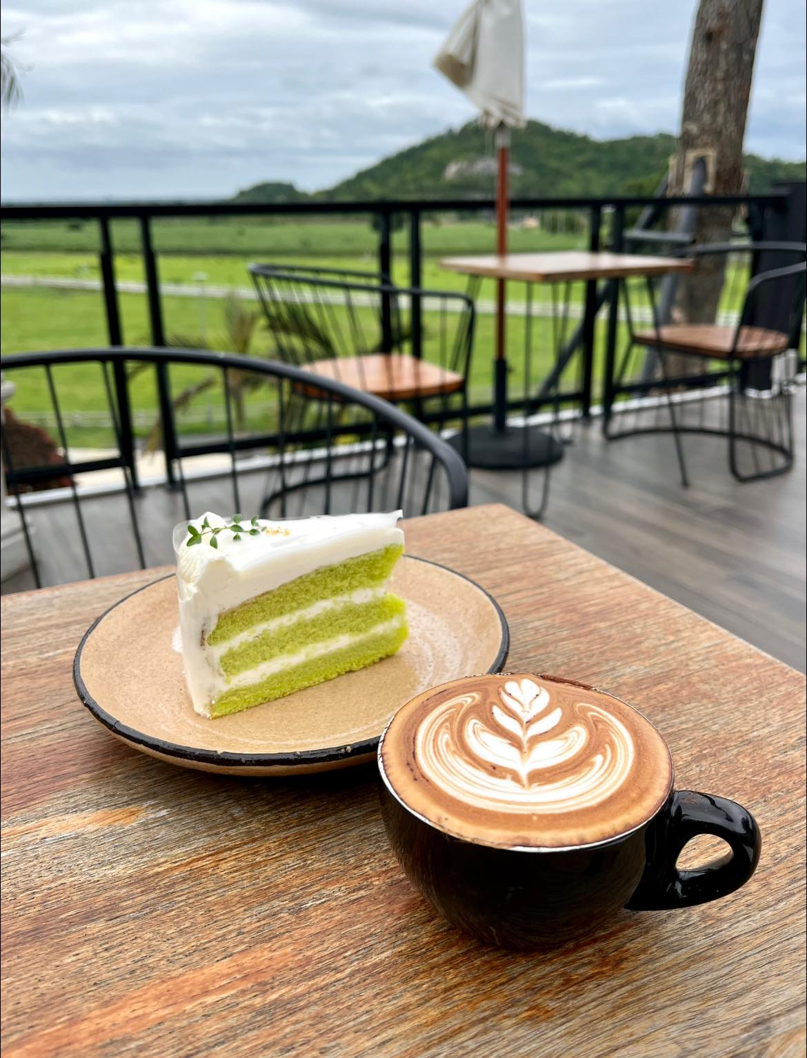 คาเฟ่ สุพรรณบุรี ด่านช้าง