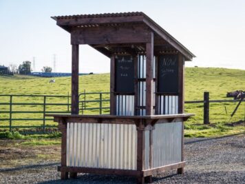 ซุ้มกาแฟ ไม้ วินเทจ