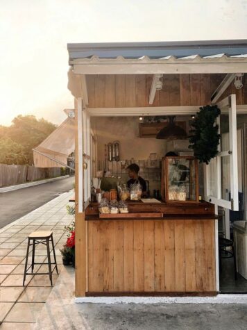 ซุ้มกาแฟ เล็กๆ