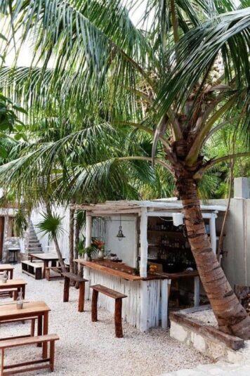 ซุ้มกาแฟ วินเทจ เล็กๆ