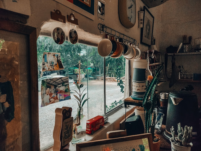 คาเฟ่สุพรรณบุรี ณ ทรี คาเฟ่