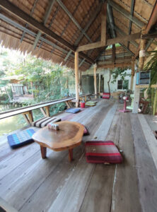 คาเฟ่สุพรรณบุรี ณ ทรี คาเฟ่