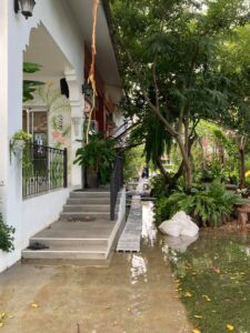 คาเฟ่สุพรรณบุรี สองพี่น้อง ขจี คาเฟ่