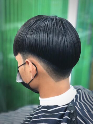 แบบทรงผม รองทรงกลางไว้ขอบ