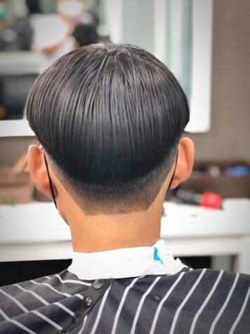 รองทรงกลางไว้ขอบ