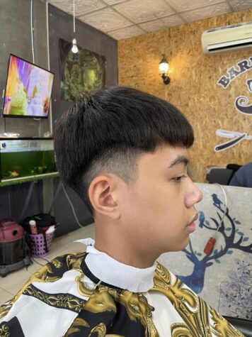 รองทรงกลางไว้ขอบ