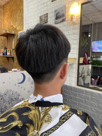 รองทรงกลางไว้ขอบ