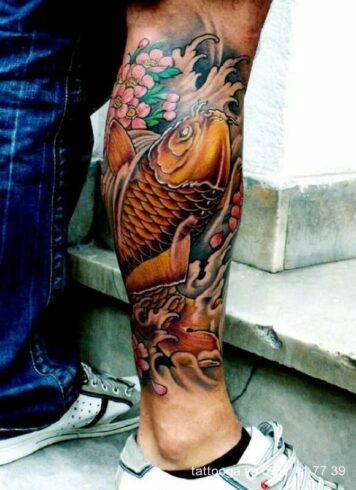 ลายสักปลาคราฟ ขา