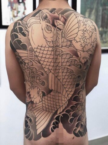 รอยสักปลาคราฟ